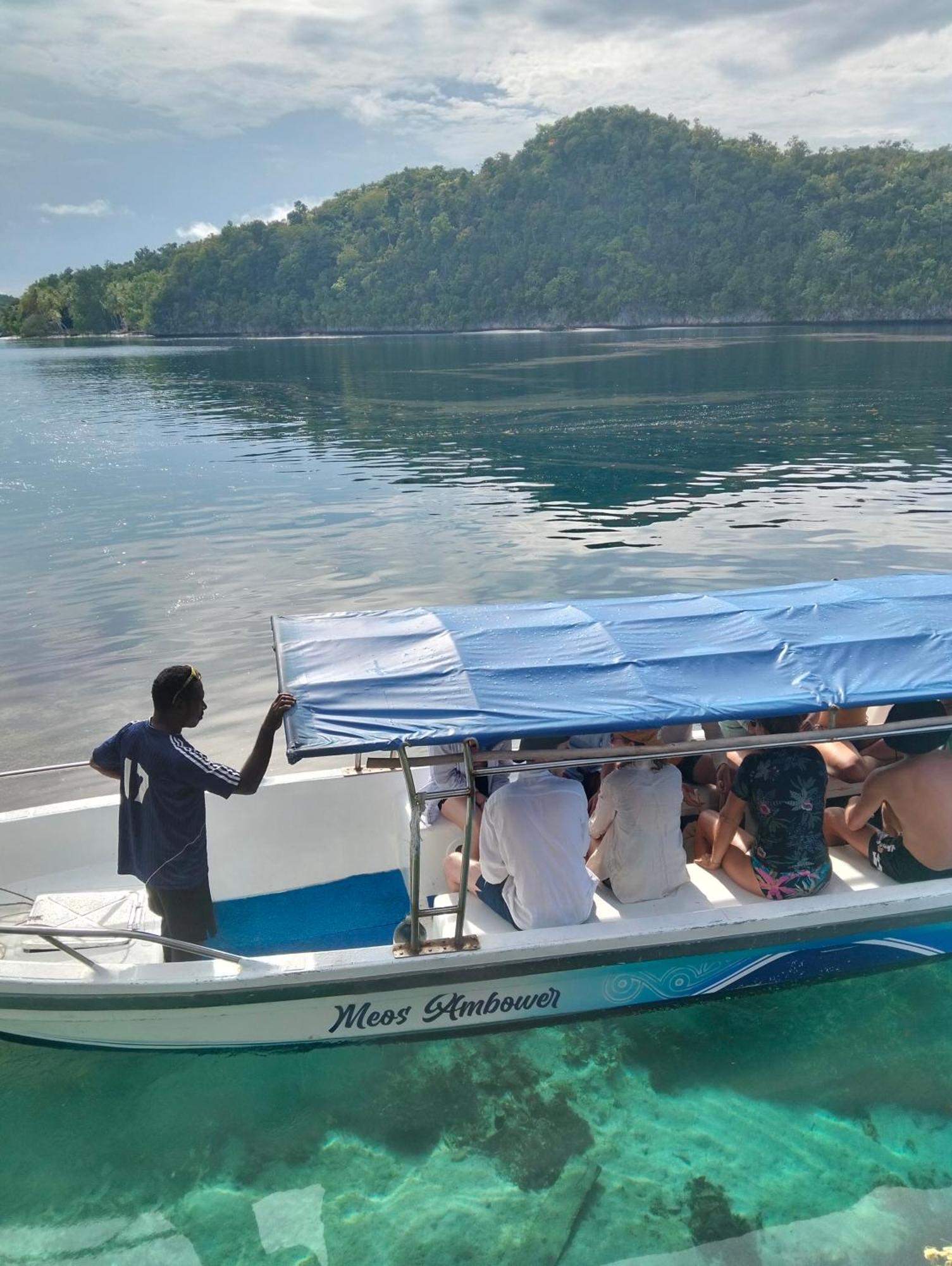 Meos Ambower Homestay Raja Ampat Fam Exterior foto